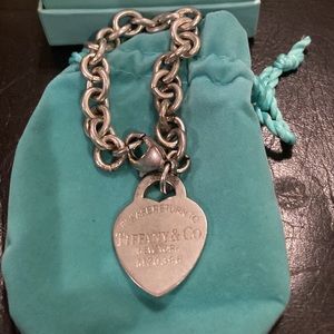 Sterling silver heart Tiffany look alike bracelet